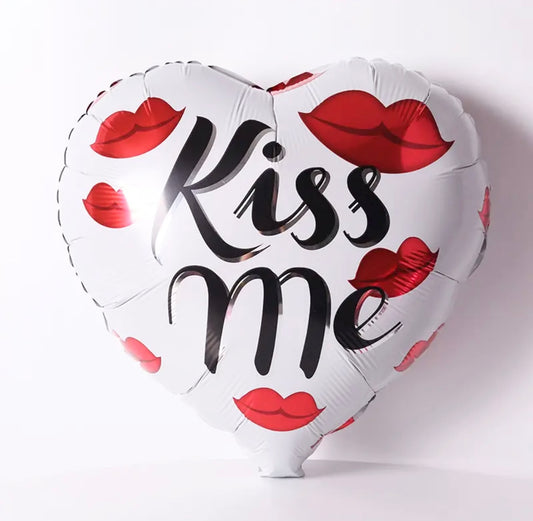 18" Kiss Me Foil Heart (PACK of 3)